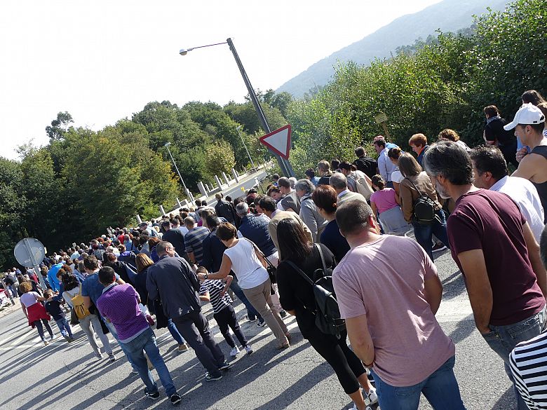 17-09-30 ManifaMaderasIglesiasPorrinho07.JPG